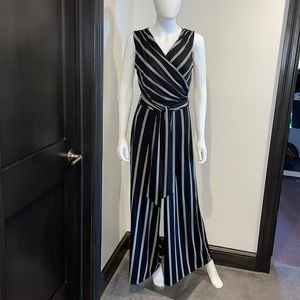 Last Tango Striped Jumpsuit Size Medium washed once and never worn so cute💎💗